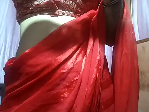 poojaxxx65 online show from 03/15/25, 12:47