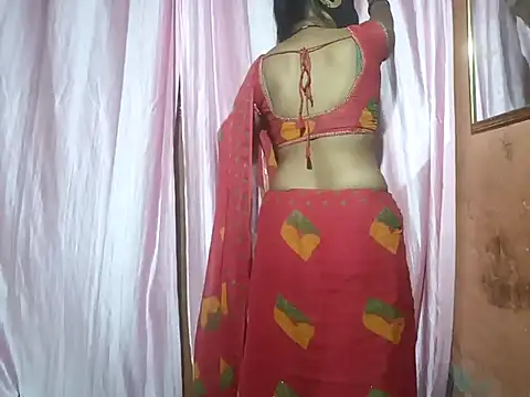 poojaxxx65 online show from 03/19/25, 05:17