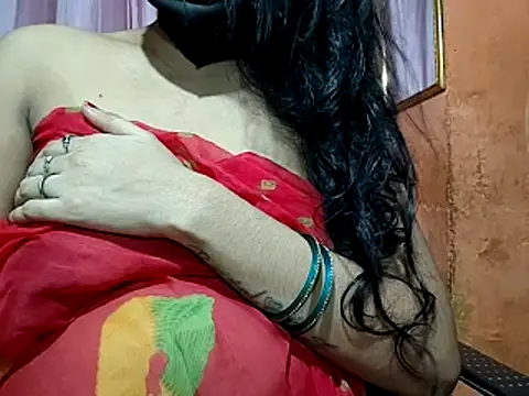 poojaxxx65 online show from 09/17/25, 11:23