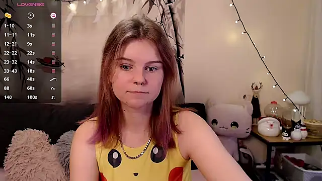 Snapshot of Moona_xx chatting on 01/05/25, 09:36 Moona xx online show from 01/05/25, 09:36