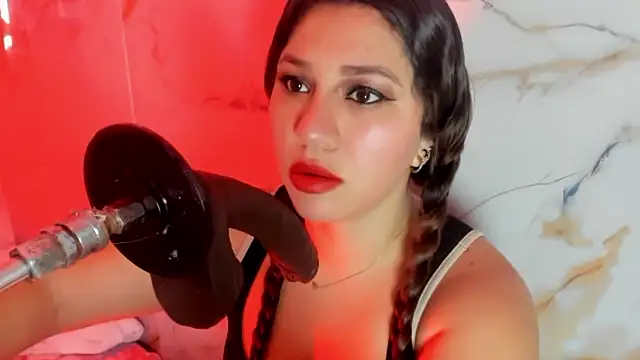 hade cute online show from 02/20/26, 01:22