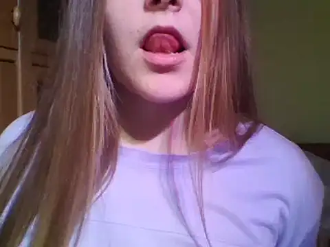 Evasapples online show from 12/23/24, 05:54