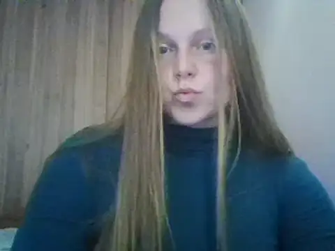 Evasapples online show from 03/02/25, 06:51