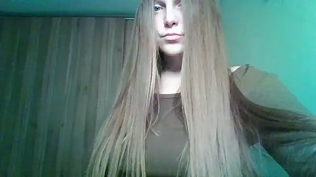 Evasapples online show from 03/25/26, 12:27