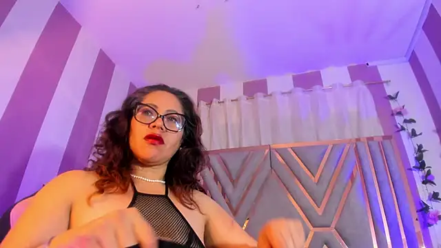 maria paulac online show from 03/19/25, 08:01