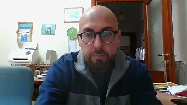 Snapshot of darione_90 chatting on 02/12/26, 10:54 darione 90 online show from 02/12/26, 10:54