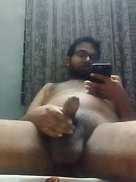 akash125800 online show from 09/19/25, 08:20