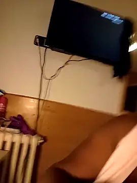 Snapshot of KennyBigWoman chatting on 10/23/25, 08:13 KennyBigWoman online show from 10/23/25, 08:13