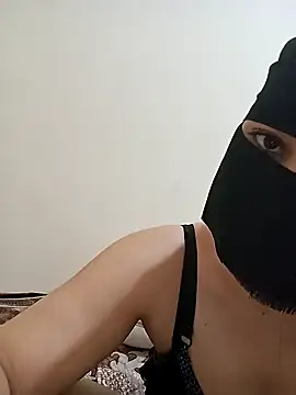 Snapshot of Sahar_sexy chatting on 12/01/24, 04:29 Sahar sexy online show from 12/01/24, 04:29