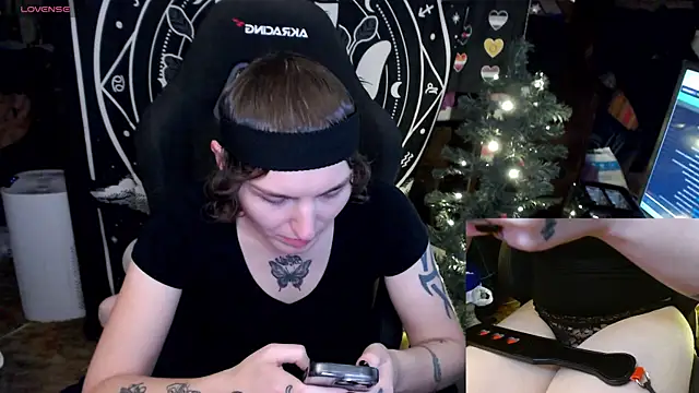 Snapshot of BrandiWRLD_999 chatting on 12/31/24, 09:50 BrandiWRLD 999 online show from 12/31/24, 09:50
