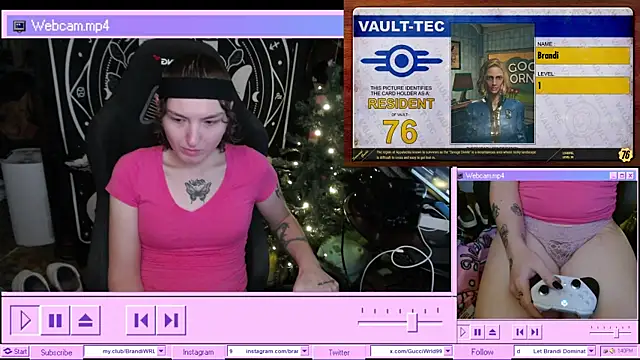 Snapshot of BrandiWRLD_999 chatting on 01/12/25, 07:42 BrandiWRLD 999 online show from 01/12/25, 07:42