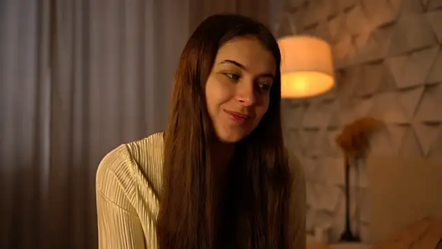 elisa moon online show from 02/14/26, 09:39