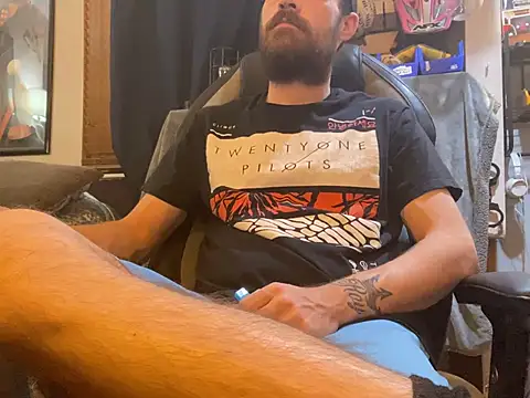 slutty guy12 online show from 02/04/25, 01:13