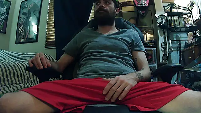 slutty guy12 online show from 02/17/25, 06:15