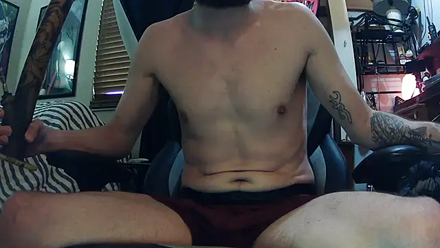 slutty guy12 online show from 02/18/25, 09:09