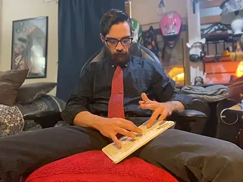 slutty guy12 online show from 03/14/25, 07:23