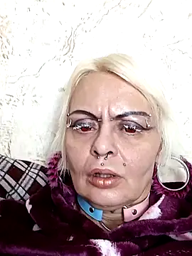 Gardener of Illusions online show from 02/16/25, 03:15