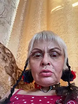 Gardener of Illusions online show from 03/11/25, 04:32