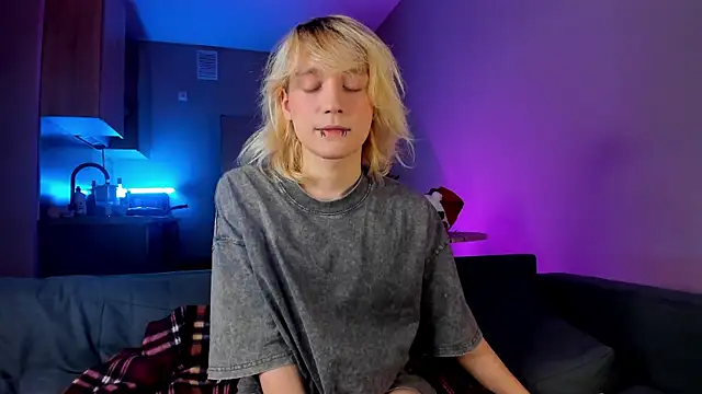 Gregory Byyrd online show from 12/22/24, 05:23