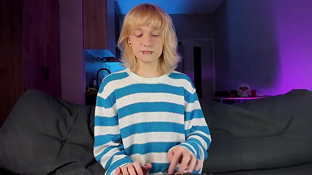 Gregory Byyrd online show from 03/11/25, 07:36