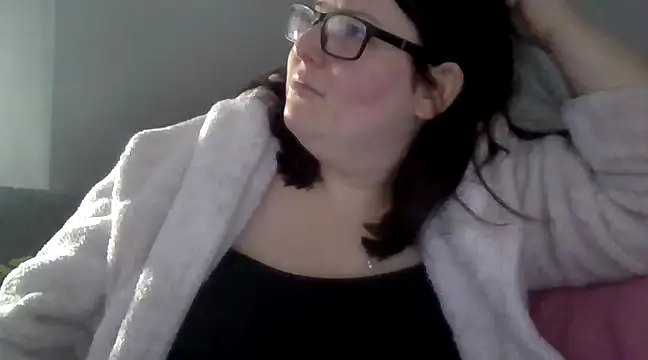Curvy-Clare-30 online show from 12/22/24, 11:54