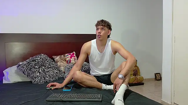 zackmontieel online show from 06/16/26, 11:51