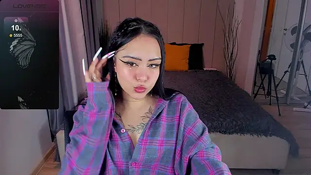 baby  kim online show from 02/13/25, 08:13