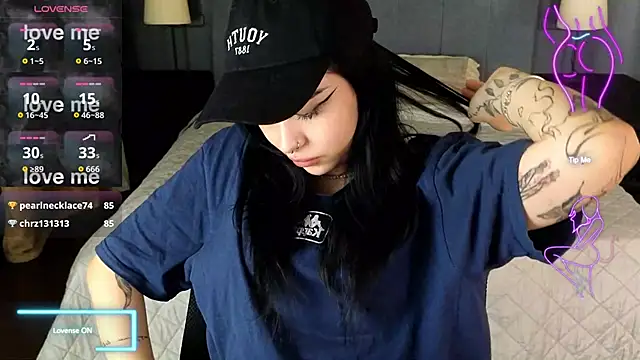 baby  kim online show from 12/20/25, 08:54