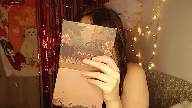 cherrybom969 online show from 12/02/24, 04:09