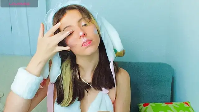 cherrybom969 online show from 01/22/25, 06:20