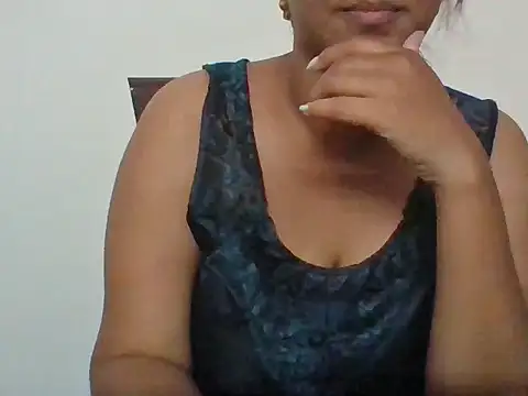 Sexy-Shalinii online show from 04/19/26, 03:44