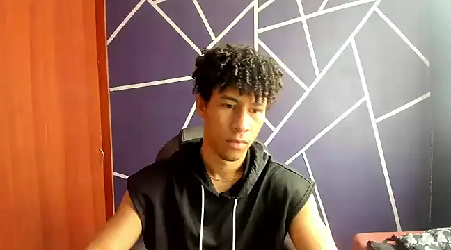 Snapshot of Pendragon1224 chatting on 02/03/25, 02:55 Pendragon1224 online show from 02/03/25, 02:55