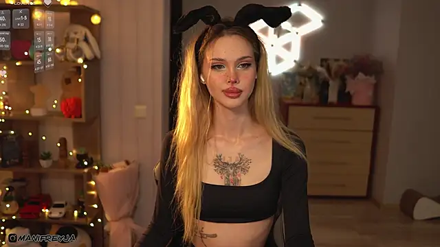 Snapshot of ManiFreyja chatting on 10/09/25, 09:13 ManiFreyja online show from 10/09/25, 09:13