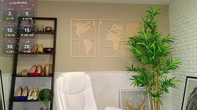 LadyLeea online show from 03/18/26, 05:54