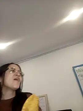 Mia Fischer online show from 04/23/26, 11:42