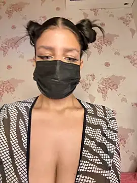 shanelle0 online show from 10/09/25, 06:06