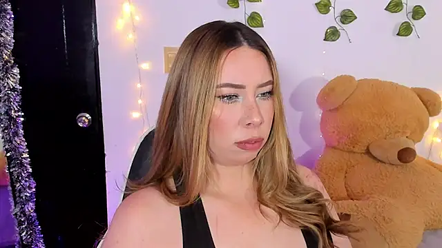 JanneKim online show from 04/10/26, 07:51