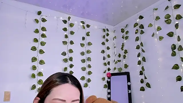 JanneKim online show from 04/22/26, 01:23