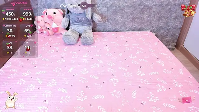  ANNACHAN  online show from 12/12/24, 02:11