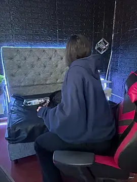 Paloma  LS online show from 10/26/25, 09:10