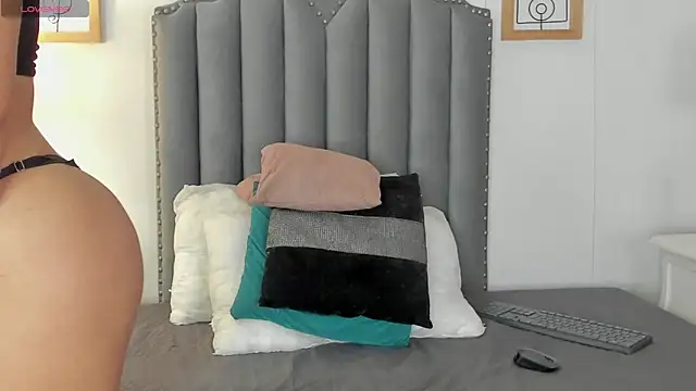 samanta william online show from 02/27/25, 03:36