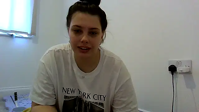 Krystal Tx online show from 04/04/26, 07:28