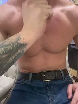 Snapshot of AlexGWoW chatting on 01/09/25, 02:29 AlexGWoW online show from 01/09/25, 02:29