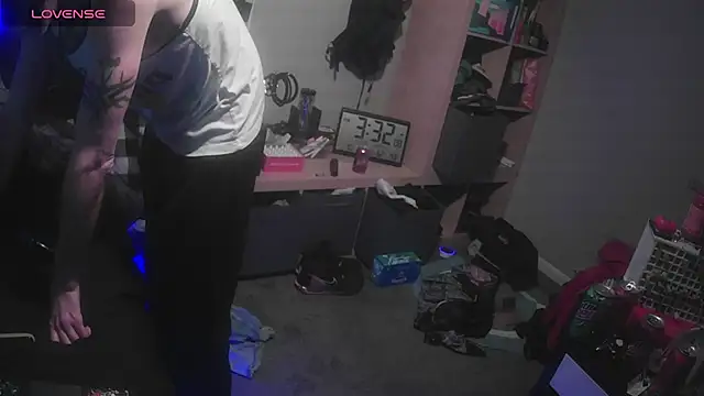 Snapshot of smokee_parT903 chatting on 01/05/25, 11:33 smokee parT903 online show from 01/05/25, 11:33