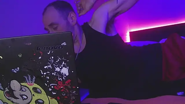 Snapshot of smokee_parT903 chatting on 01/27/25, 09:55 smokee parT903 online show from 01/27/25, 09:55