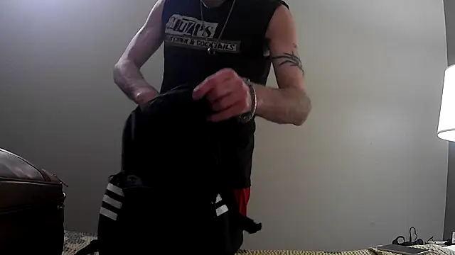 Snapshot of smokee_parT903 chatting on 11/18/25, 08:08 smokee parT903 online show from 11/18/25, 08:08