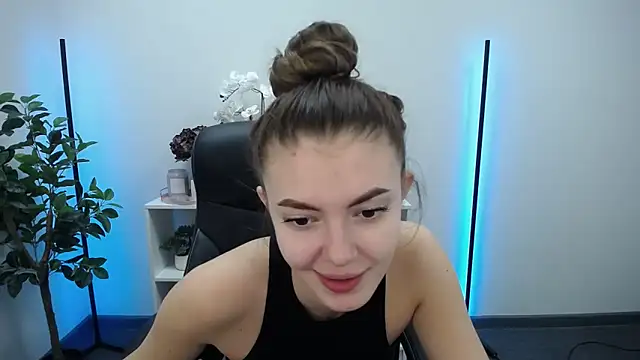 Ritaneer online show from 12/03/25, 08:56