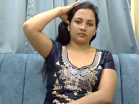 tripti2 online show from 03/15/25, 08:21