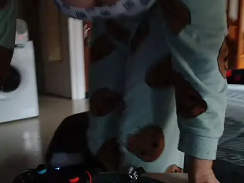 Lauzo21 online show from 09/26/25, 06:17