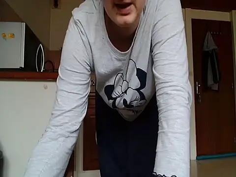 Lauzo21 online show from 02/25/26, 07:29